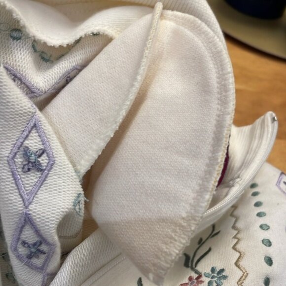 Vintage 80s embroidered cream poly cotton Tan Jay pullover sweater size small - Picture 11 of 14